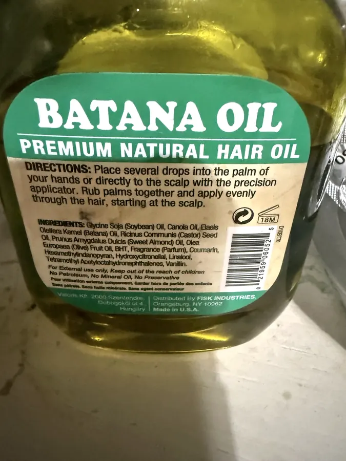Fotografía de la lista de ingredientes de Fisk Industries Batana Oil Premium Natural Hair Oil